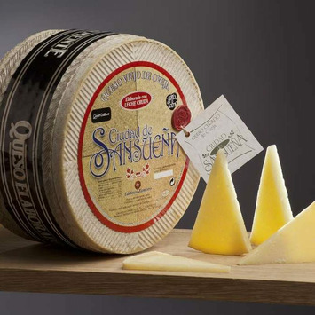 Lata Queso Curado de Oveja 2 KG